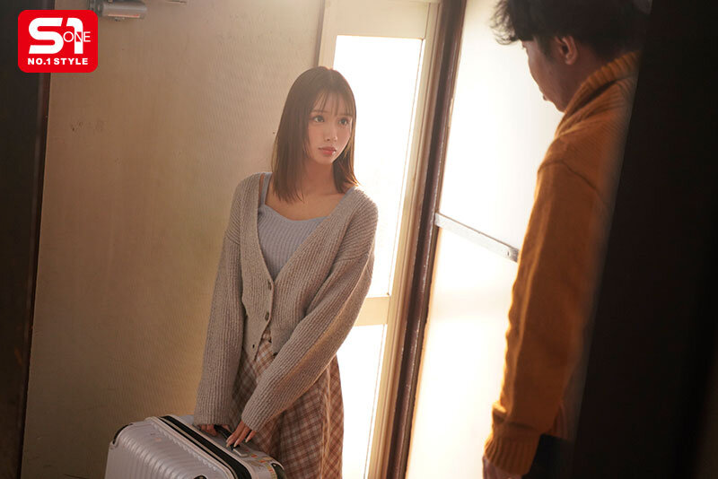 年末年始、古い学生寮で女学生とおじさん管理人が2人きり…禁断シチュに欲情した中年ち●ぽと寂しさ埋めたい若い少女おま●こは相性良すぎて合体し続けた。 兒玉七海 サンプル 1