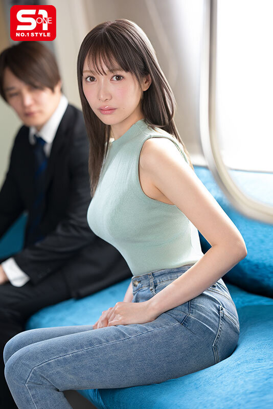 【午前4:40発】新人お天気キャスターと始発電車で遭遇！我慢できずにメチャクチャ痴●したら…まさかの痴●サレたい性癖に。 鈴木希 サンプル 1