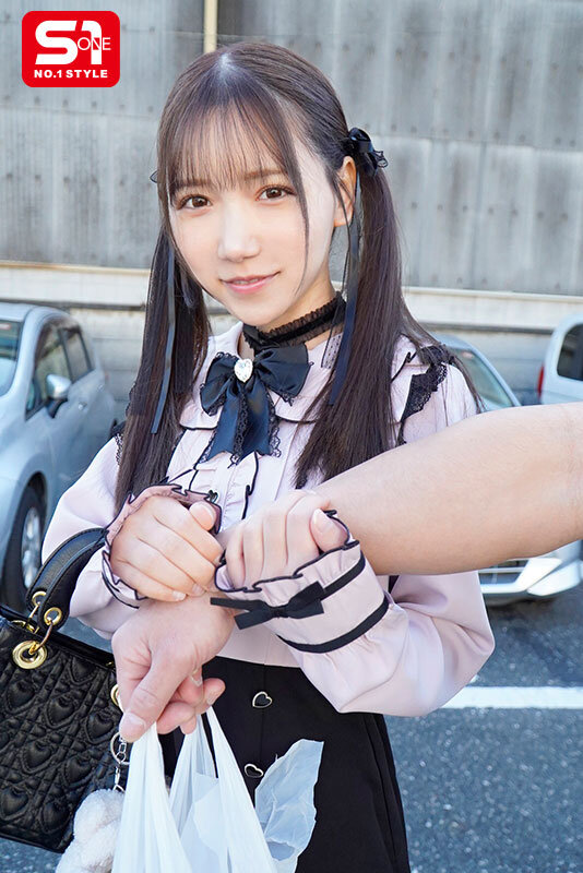 「あなたのシコシコ、絶対に手伝いたい」助けたメンヘラ美少女が僕に完全ラブ依存！どんなこともシテくれる異常な愛情オナニーサポート 三田真鈴 サンプル 1