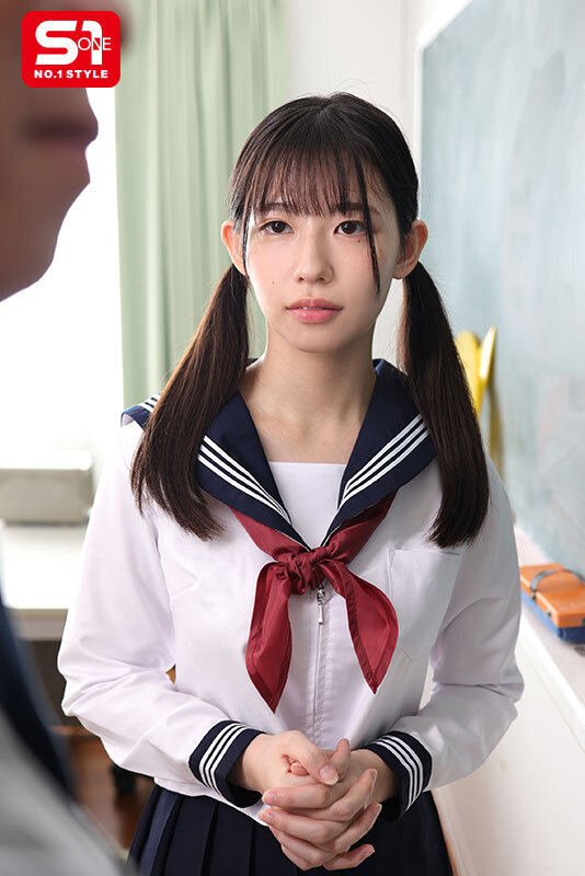 「先生ともっと一緒にいたいです…」 ウブな図書委員の雫のような美乳に我を失い何度も吐精してしまった担任教師 早坂奏音 サンプル 13