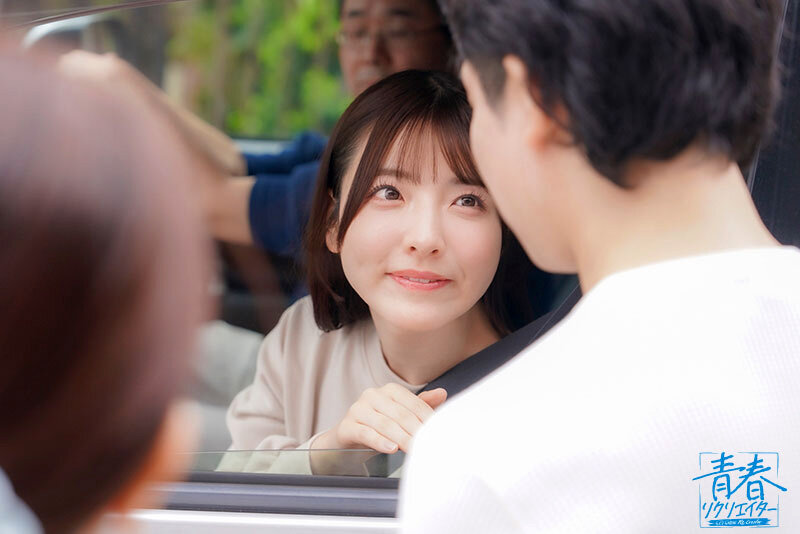 シャンプーが香るたび、ボクは何度も先輩に恋をする。時折僕を惑わす大人の視線と、部屋で無防備にこぼれる豊かな乳。 彩月七緒 サンプル 15