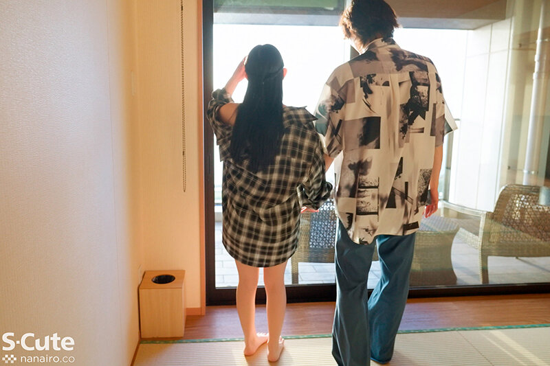 休日に彼女と。身長146cmロリ彼女と中出し温泉旅行 南日菜乃 サンプル 5