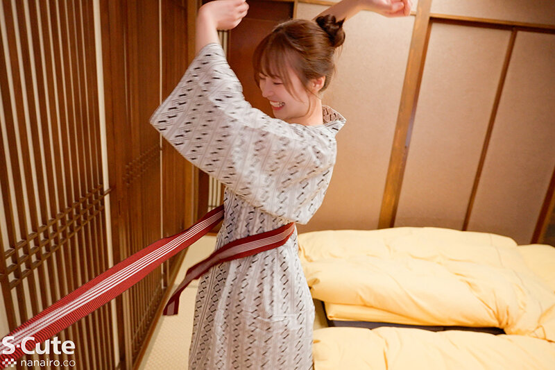 休日に彼女と。ずっと繋がってたい、朝から晩までSEX旅行 天馬ゆい サンプル 16