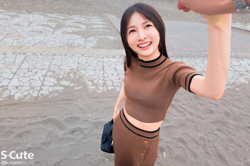 休日に彼女と。ベッドで負けちゃう彼女と中出し温泉旅行 幸村泉希 サンプル 9