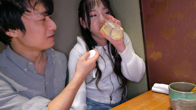 小悪魔系美人オトコノ娘と酒飲み●っぱらい‘逆アナ’デート 来栖らいら サンプル 4