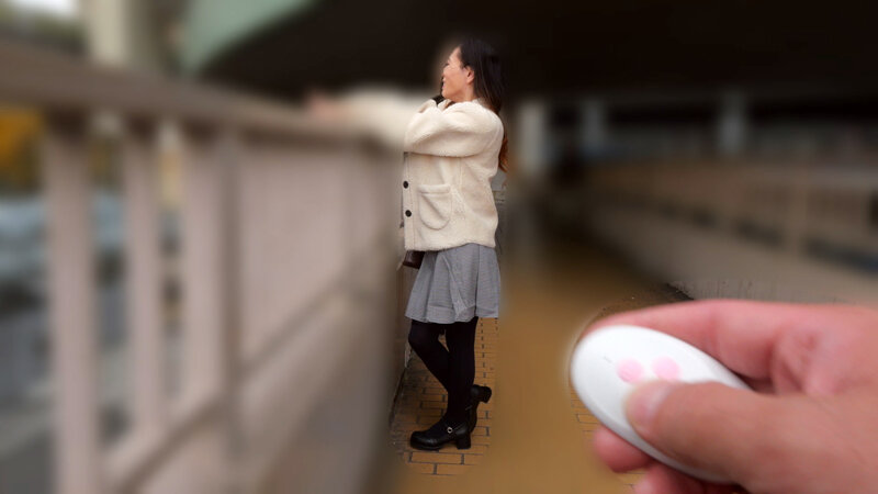 恥辱、陵●、とびっこ装着・繁華街デート！～オトコノ娘編～4 鈴白めいか サンプル 4