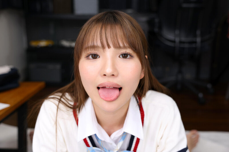 【VR】【8K】仲が良い部活の後輩と顔距離数センチに近づいてから始まった関係に、心だけじゃなく体も夢中になった卒業前の冬の記憶。佐藤愛瑠 サンプル 4