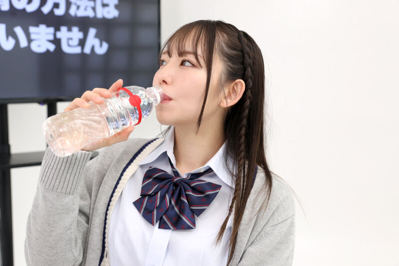 【VR】【8K】セックスしないと出られない部屋 めいさちゃん サンプル 10