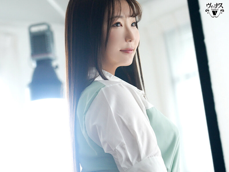 本物素人妻AV Debut！！青春を音楽に捧げた遅咲きの清楚美人妻は今が全盛期 快楽に貪欲にイキ乱れ狂い咲く 槻本あすか サンプル 5