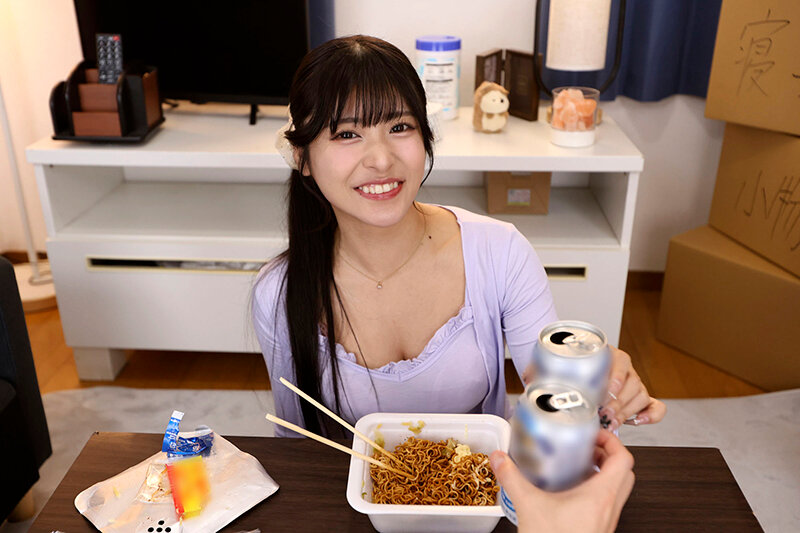 【VR】天井特化アングルVR ～大好きな彼女と普通のセックス～ 似鳥日菜 サンプル 19