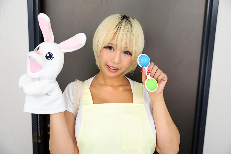 【VR】甘あまトロトロ赤ちゃん返りデリヘル 金髪むちむちボディと母性にオギャリ射精不可避！！ 規格外のサービスで日々に疲れたアナタを究極の安らぎを与えてくれるアリスママ 乙アリス サンプル 3
