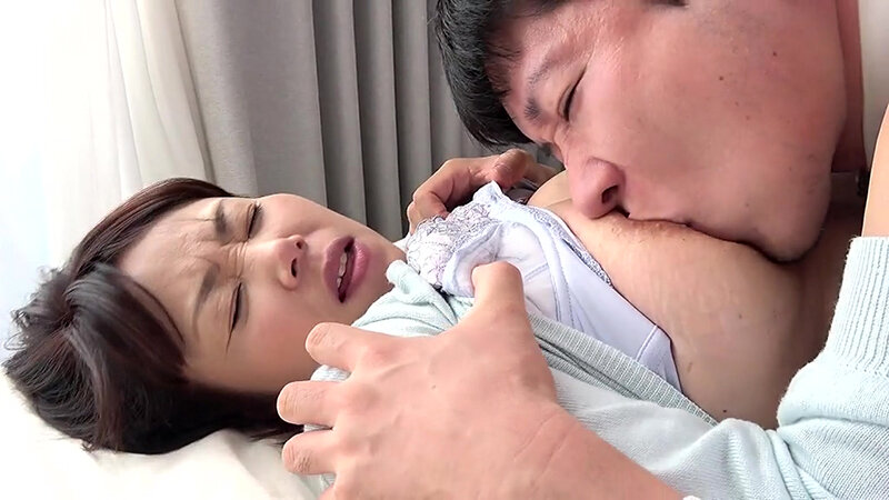 熟妻ドラマ 娘のダンナにお尻の穴を舐めまくられる熟れ母 夫のモラハラに悩む教え子を昔、●校の担任だった先生は… サンプル 2