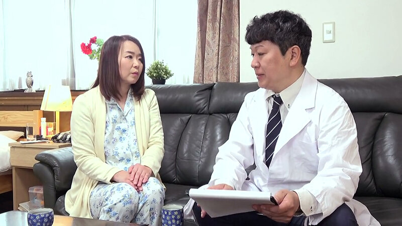 熟妻 愛の情交 熟女好きの中年ドクターは訪問診療でボッキしてしまい… 夫と仲が悪くなっていく妻 その事を義理の兄に打ち明けると… サンプル 1