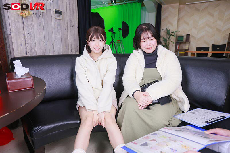 【VR】ひなちゃん、●歳の誕生日おめでとう！写真スタジオにお祝いでドレス 撮影をしに来た●女を試着室で悪戯してついでに初貫通。 サンプル 4