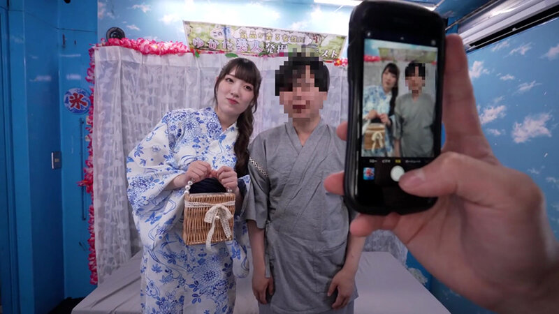 浴衣カップル夏祭り！浴衣潮まみれ濡れグッチョエステ ミラー号の外に彼氏がいるのに淫乱スイッチ激押しで理性吹き飛ぶ絶頂アクメ！撮って出し！マジックミラー号～はるかちゃん＆あきひこくん編～ サンプル 2