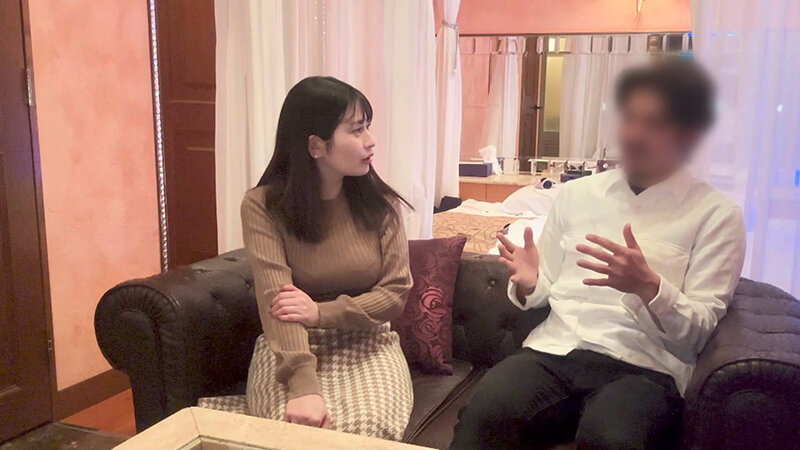 ■極女の秘密のご褒美【美白の超特級エチチピンチク美乳（でかい！）美女がメンエス利用でガチイキ！！内緒で生ハメ記録映像】【メンエステクでなすがままにトロまん化！！こっそり美女のSEX覗けるの最高！！】【メンキャス棒をしゃぶる顔が…淫美すぎやしない… 優梨まいな サンプル 1