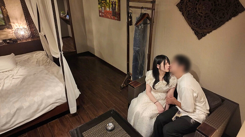 ■極女の秘密のご褒美【超弩級エロおっぱいの美少女からのご氏名はいりました！！美超乳娘がメンエスで内緒で生ハメ記録映像】【バインバインのエロケットな地雷系娘がエロムチボディで逆誘惑からの禁断の生ハメ！？】【メンキャス棒パイズリ＆爆揺れピスSEX極上… 羽月果音 サンプル 1