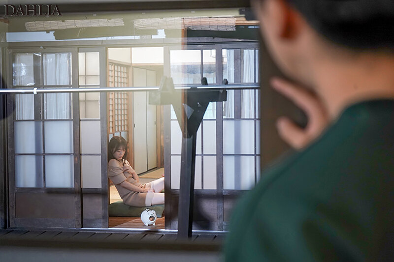 草むしりしているお隣の美人ママさんとじっとり汗だくセックスしまくった思い出の夏の日…。 糸矢めい サンプル 6
