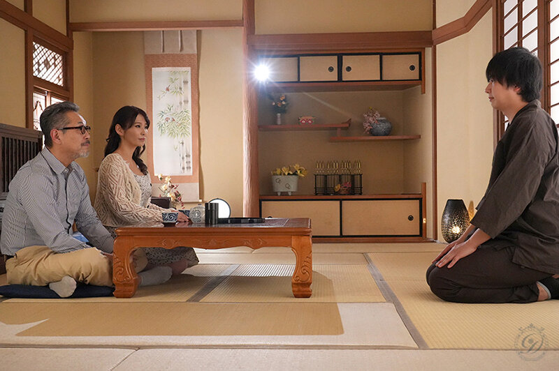 「いくら名湯だからって…。」妻が温泉に行ったきり戻ってきません。 石田紗季 サンプル 1