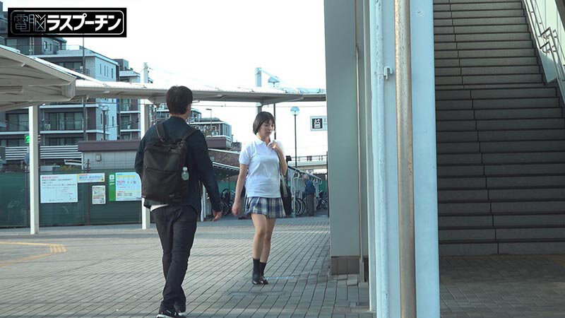 完全着衣内アングル！先端が自在に動くファイバースコープで敏感な乳首を責められ恥ずかしがりながらも感じてしまうちっぱい美少女2 部●帰りショートカット美少女 虹村ゆみ サンプル 12