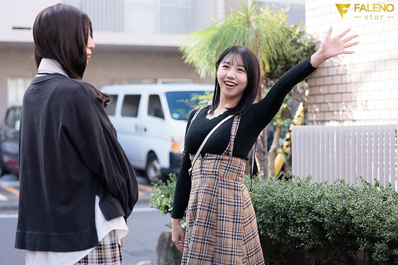 ヤったら終わりとわかってるのに好きな人の親友が距離感近すぎて巨乳と巨尻の魅力に負けてしまった最低の僕 浜辺やよい サンプル 1