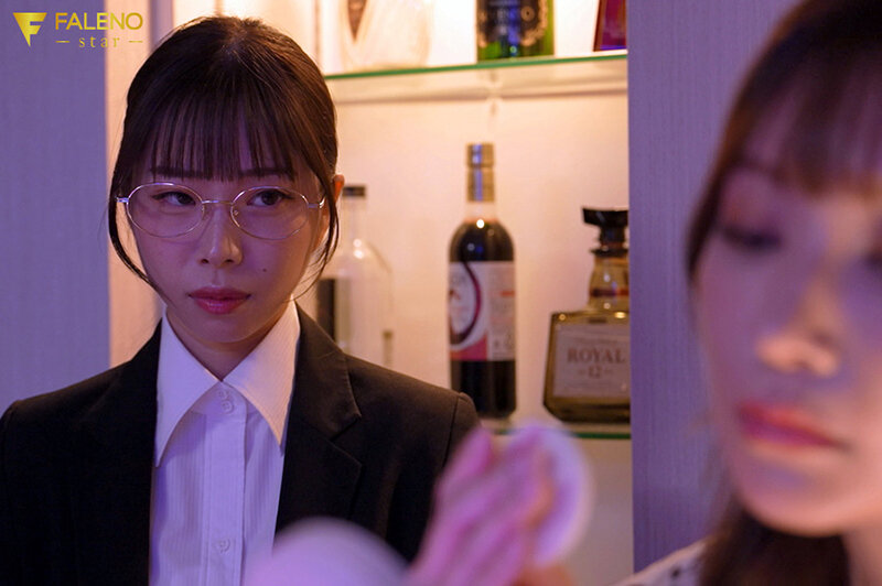 有名人だからって調子乗ってる高飛車女優のお前にマネージャーのワタシはもう限界…「今、アナタのこと晒してます」復讐の生配信××× 女神ジュン サンプル 1
