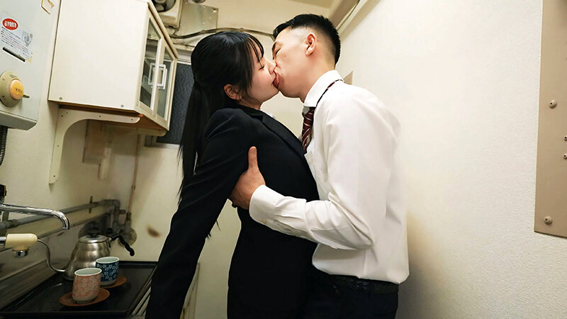 ズボラ界隈社畜ちゃん ブラック企業の深夜残業で会社に寝泊まり労働ザーメン搾取！ストレス解消の目覚ましセックスが毎朝のルーティーンになりました 佐藤愛瑠 サンプル 3