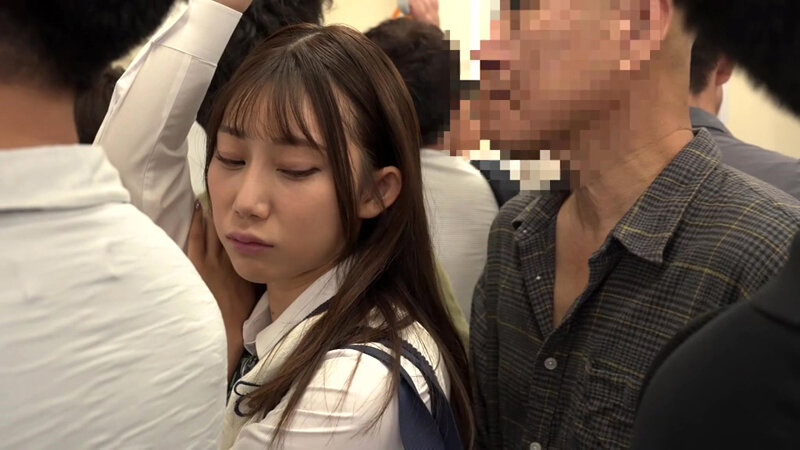 濃厚接吻痴● 満員電車で身動きが取れずイカされ快楽堕ち トロける舌絡めで懇願絶頂～ターゲットC子編～ サンプル 4