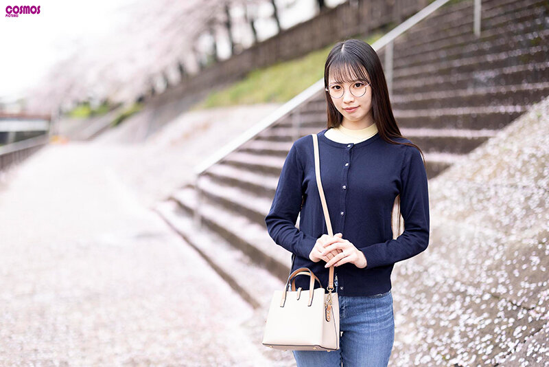 彼女のいない貧乏な自分にあるのは有り余る性欲と安アパートだけ 風俗に行く金も無いし若い子はノリが苦手…だからおとなしそうな人妻を捕まえてSEXしたら自分以上に性欲が凄かった！！ （仮名）スイさん サンプル 1