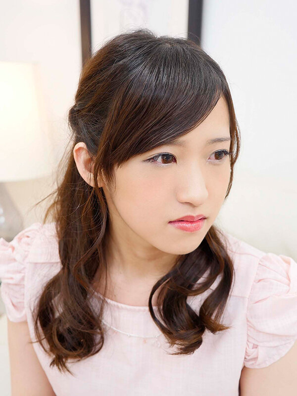 生まれて初めての人妻風俗面接 夫に内緒だけど欲求不満な若妻と講習中に絶対発射してはイケない技術講師の店長とのせめぎ合い！ 姫乃ひな サンプル 1