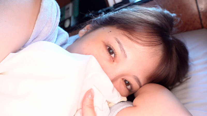 自宅で潮吹きしたくないからラブホで思いっきり潮吹きしたい！人妻セフレ友田彩也香と夜から朝にかけて1泊2日のイチャびちゃ不倫デート サンプル 14
