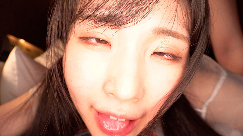 キメセク潮吹きセフレちゃん「興味はあるけど一人でするのが怖くて…」月に1回会う普段は大人しい事務員の皆月ひかるに誘われて初めての脳バグ絶頂デート サンプル 13