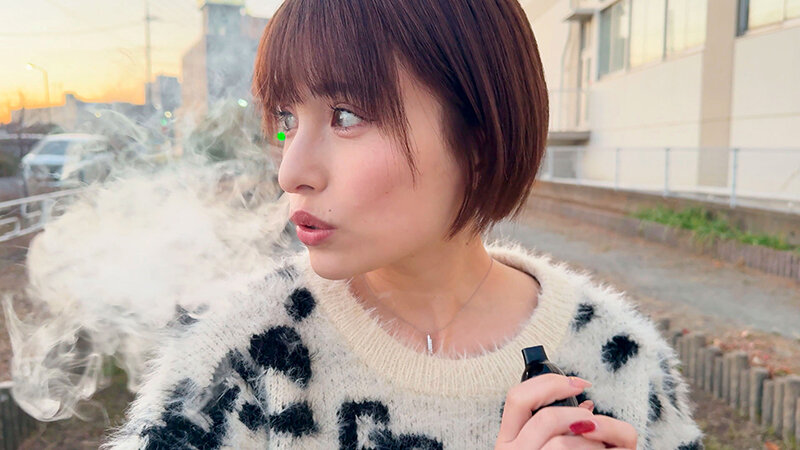 「失恋したから思い切り気持ち良くなりたくて…」傷心セフレGAL若宮はずきに誘われ初めてのキメセク絶頂デート サンプル 12