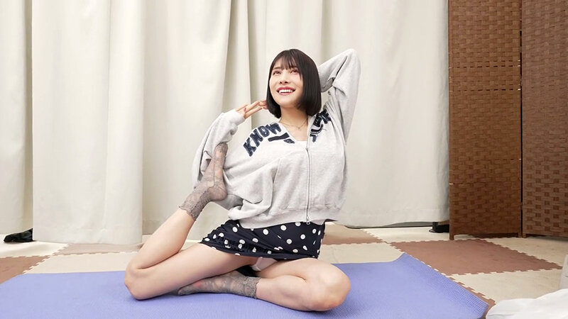 壁マ〇コスタイルDEお膣の中身は何だろな？街行く人妻が異物挿入当てゲームに挑戦！～みさき編～ サンプル 1