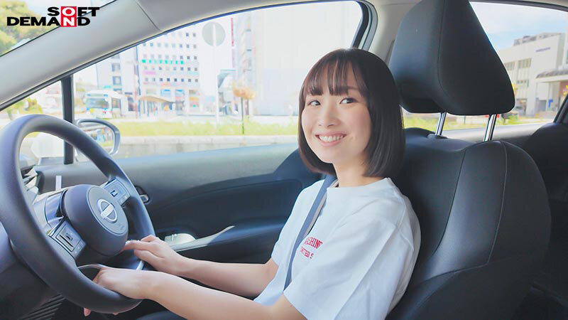 【初撮り】ちっちゃな現役ドM保育士 イジメられてたくさん潮も吹いちゃう敏感スレンダーボディ もっと自由にSEXをしたくて実家を飛び出すキラキラ笑顔の元気っ娘 22歳 石川くるみ サンプル 3