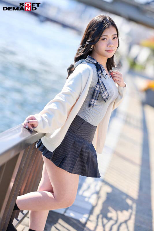 【初撮り】京都出身19歳100cmデカ尻ギャル ノリでAV出演するもおっぱいもマ●コもアナルもじっくり観察され絶頂デビュー 天ノ川つむぎ サンプル 3