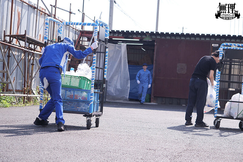 ゴミ回収センターで働く清楚女作業員が体液べちょべちょイキ汚れ堕ち何度も使い廻せる性処理エコマ●コに再利用ww サンプル 8