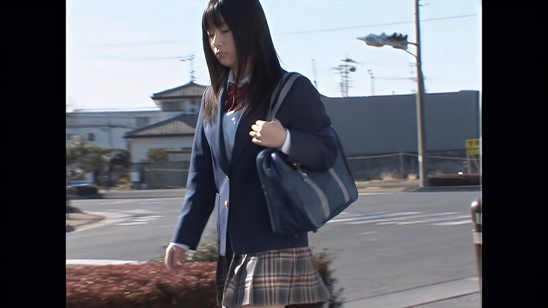 【AIリマスター】手錠の鍵はマ○コの中 貴方が下半身丸出しの女子校生に「鍵を取って下さい」と助けを求められたら犯さずにいれますか？ サンプル 2