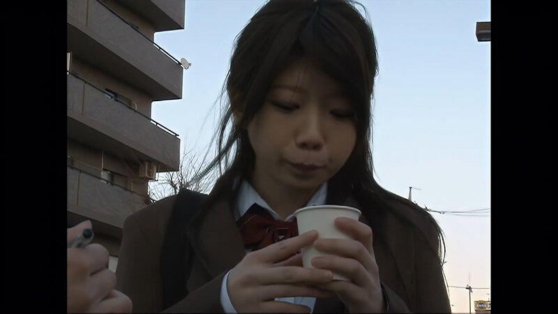 【AIリマスター】利尿剤を飲まされ我慢できずに何度も失禁イキする女子校生 サンプル 2