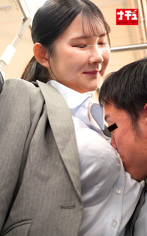 満員電車で巨乳を顔に押しつけからかっていたらウブ少年がエロガキに豹変！ちゅうちゅう乳首を吸いつかれ感じてしまった高身長女2 サンプル 15