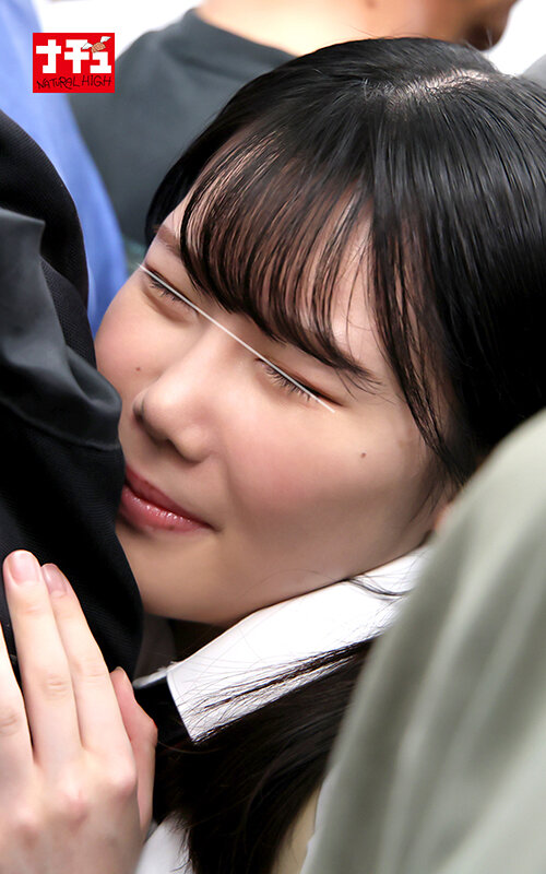 連射電車2 ちっちゃい女の子を独占して精子が尽きるまで何発も射精したい 推定145cm ムチペタ娘 サンプル 2