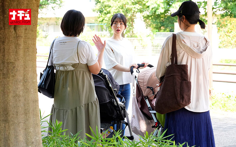中に出してもいいから止まってください！！！押さえつけて逃がさないエンドレス奥突きバウンドピストンでイキ壊れた女5 推定Gカップ 色白妻 サンプル 3