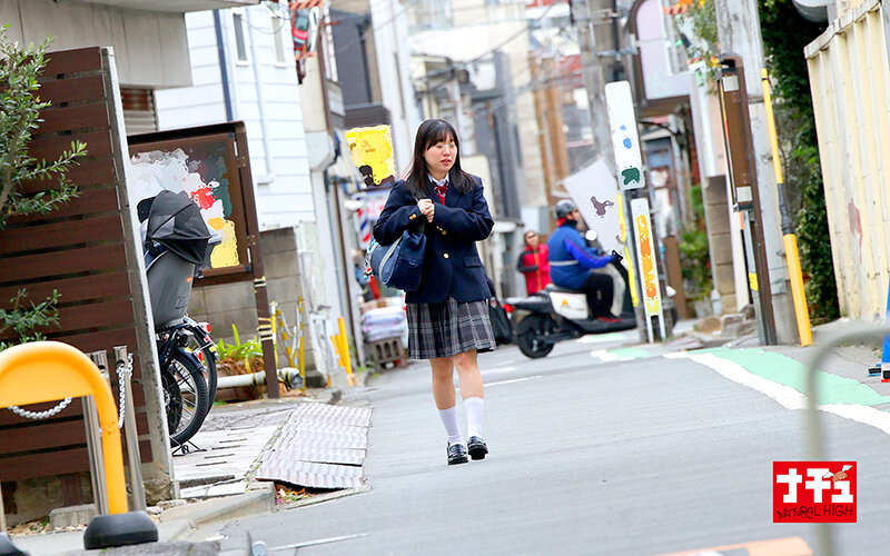 中に出してもいいから止まってください！！！押さえつけて逃がさないエンドレス奥突きバウンドピストンでイキ壊れた女6 潮吹き巨乳ムスメ サンプル 2