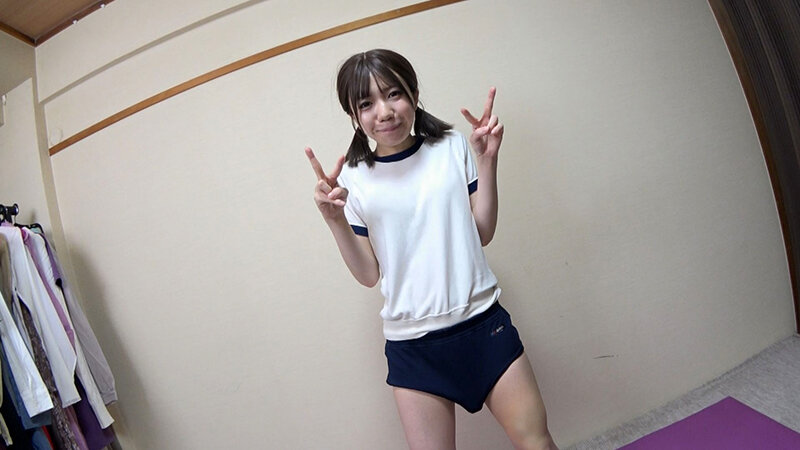 日向由奈 ムチムチ美尻 神ブルマ 美少女やぽっちゃり娘らにピチピチブルマ＆体操着を着せ、ハミパン、ムレムレワレメを毛穴まで見えるほどの超ドアップ接写！さらに尻コキ、着衣お漏らし放尿やブルマぶっかけ等ブルマ好きに送る完全着衣フェチAV サンプル 5
