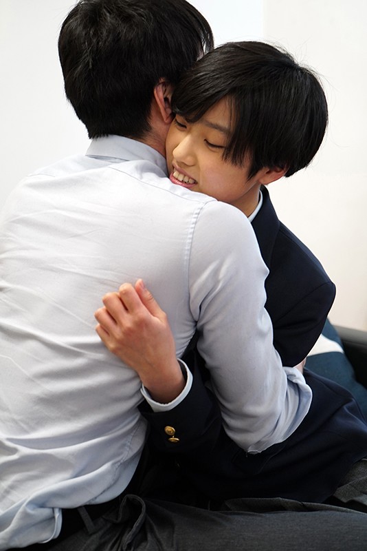 ボーイッシュ再び！（これぞ）天然早漏イクイク女子校生。～ひよこ史上もっとも敏感なあの子が最後にもう一度だけ出演してくれました。巨根・ぶっかけ・イラマ・3Pで痙攣無限大にイキ狂う！！～ サンプル 2