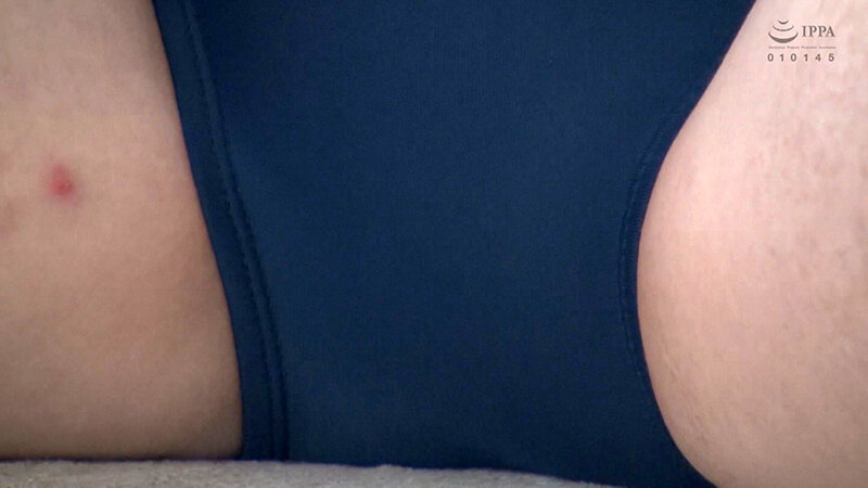 葵みお こんな可愛い子がハミ毛！？ 毛穴まで見える大接写＆フェラ抜きザーメン水着垂らし サンプル 2