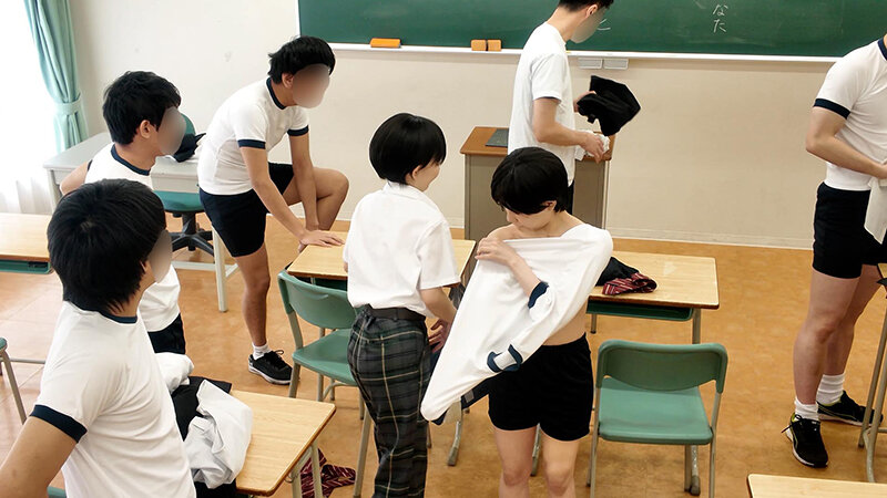 男子にバレるかな？つるぺた姉妹のなりきり健康診断 ビンカンなところを触られてもガマンしてたのに… サンプル 4