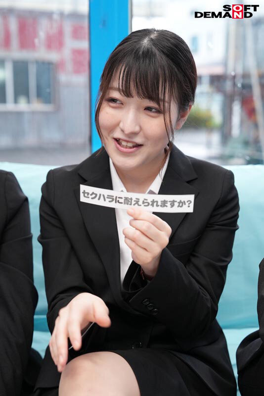 マジックミラー号 田舎から東京にやってきた就活中の女子大生 とにかく内定が欲しい就活女子たちはセクハラまみれのセミナーを必死に耐えるが、過激な面接対策はセクハラ質問からイヤらしいおさわりへ！人事部長のチ〇ポを若々キツキツま○こに生挿入＆たっぷり中出しで… サンプル 4