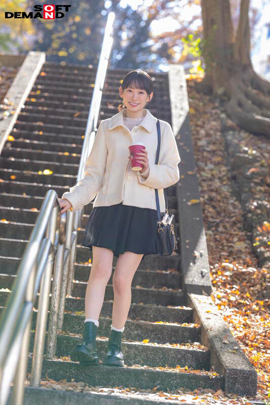 初撮りで他人チ〇コ6本挿れてイキまくり「彼氏の誕プレ代が足りなくて」さとみさん（22） 大学生 調布市在住 伊倉さとみ サンプル 3