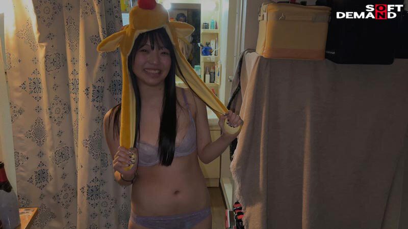 彼女のアナルを自慢させてください 同棲部屋で浣腸アナルSEXを楽しむ腸汁ダクダクカップル映像 サンプル 10